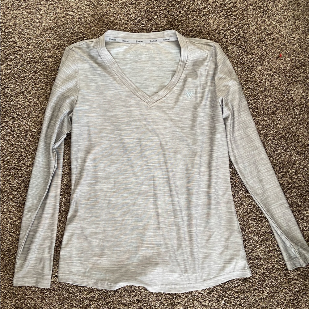 AriatTek long sleeve shirt
